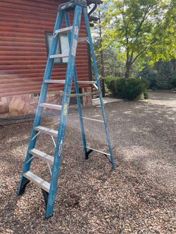 8 foot fiberglass Werner ladder