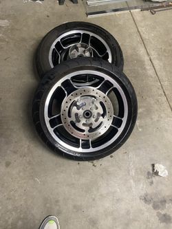 2012 Road Glide Front And Back Wheels And Tires