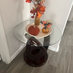 Round Glass Top End Table Dark Wood Base