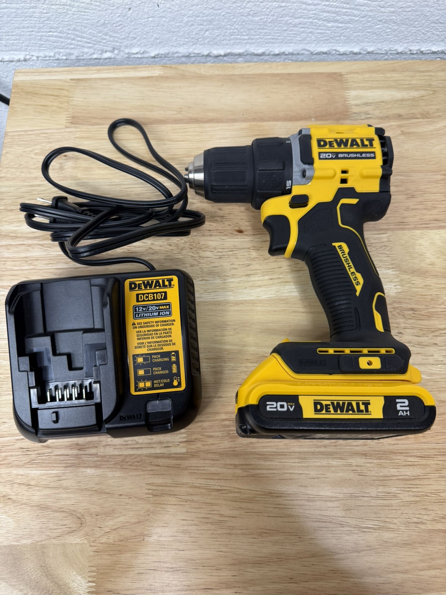 Dewalt atomic compact drill driver DCD794