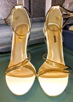 Fashion Nova heels