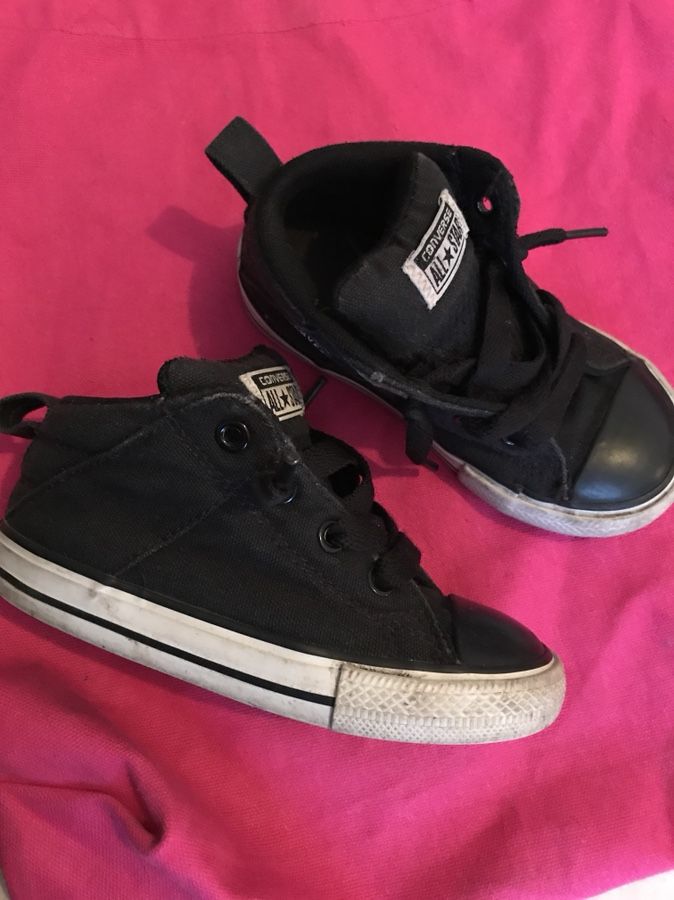 Black high top converse