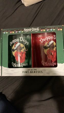 Snoop Dogg Christmas Pint Glasses Set of 2