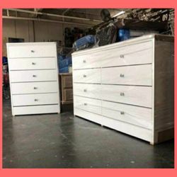 Dresser / Eight drawers dresser