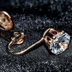 Vca In Disguise? 6ct Total 