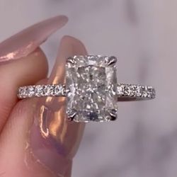 Custom 3ct VVS Clarity DEF Color Moissanite Ring