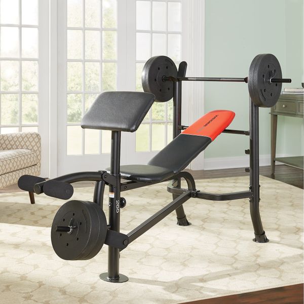 New bench press full set up with 80 lbs weights for Sale in Rosemead