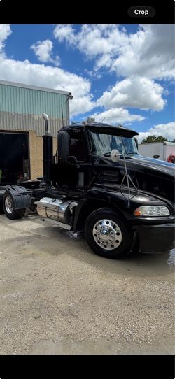 04 cx613 Mack