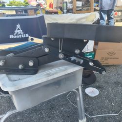 GARELICK EEZ-IN Outboard Motor Mount Bracket MAX 30HP