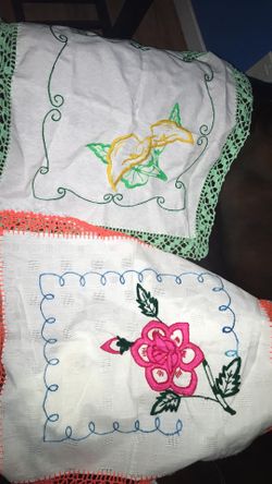 Servilletas bordadas a mano