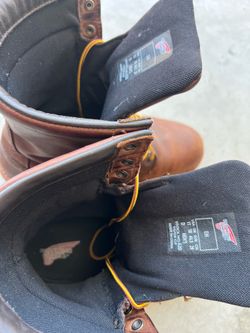 Red wings boots