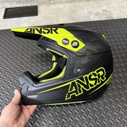 ANSR DIRTBIKE HELMET 