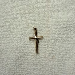 14k Gold Cross With Swirl 