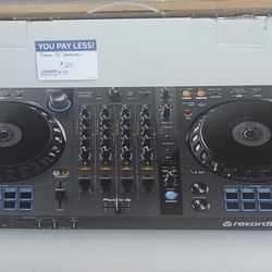 Pioneer DJ equipment 