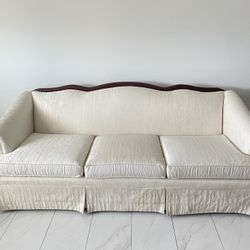 Ethan Allen Traditional Sofa – Cream Upholstery, Classic Style 