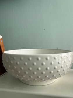 Set of 3 Large White Ceramic Serving & Mixing Bowls