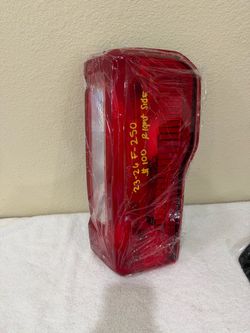 2023/2026 FORD F250 F350 Tail Light