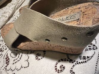 Esprit Criss Cross Wedge Sandals Size 8