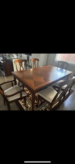 Dinning Table Set 