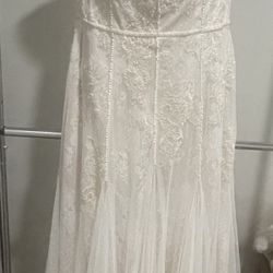 Wedding Dress, Cap Sleeve V-neck Beaded Lace Sheath Melissa Sweet Dress, 16W, Ivory
