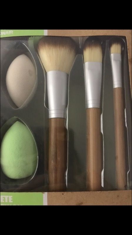 5 pieces conair complete complexion brush set
