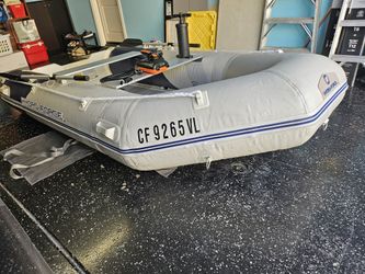 Hydro Force Marine Inflatable 5 Person Boat Set