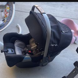 Nuna Pipa Infant Car Seat