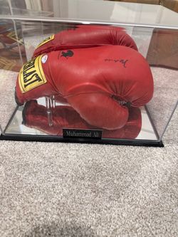 Muhammad Ali Signed Boxing Glove