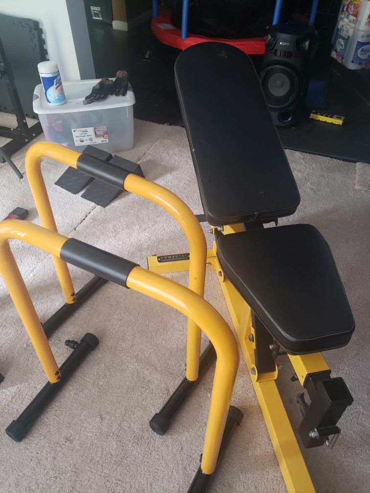 Powertec Bench And Dip Bar