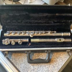Selmer Bundy Vintage USA Made Flute W/Hardcase