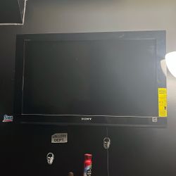 32in Sony TV