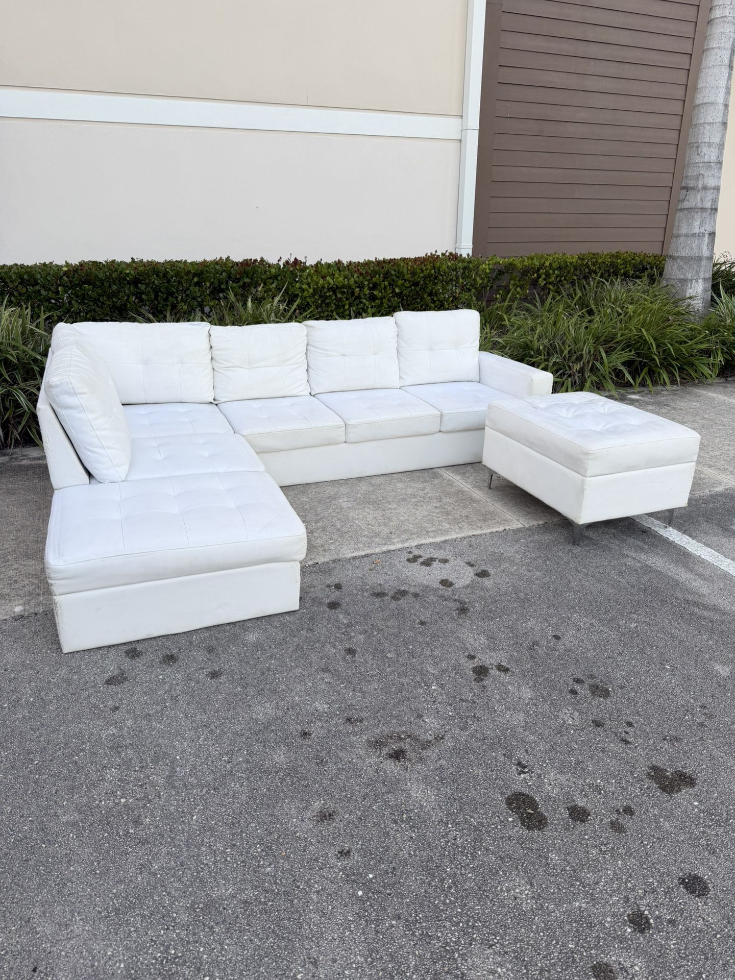 Sofa White