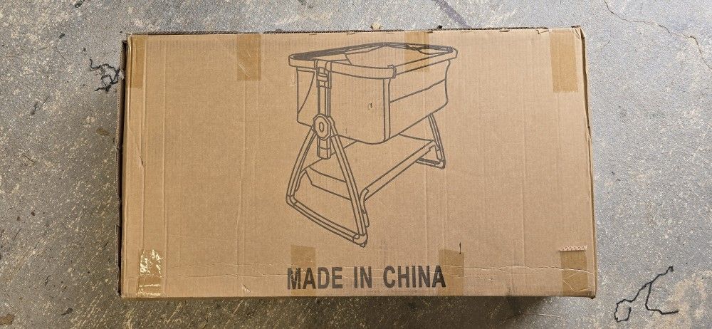 Rupoun Bassinet, Bedside Sleeper, Foldable Baby Crib with 6 Adjustable Heights and Mesh Panels