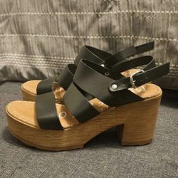 Musse And Cloud Sandals 