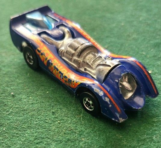 Hot Wheels Vintage 1970 Jet Threat Cobalt Blue