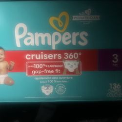 Pampers Cruisers Size 3  136 CT