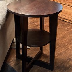 End Table With Shelf