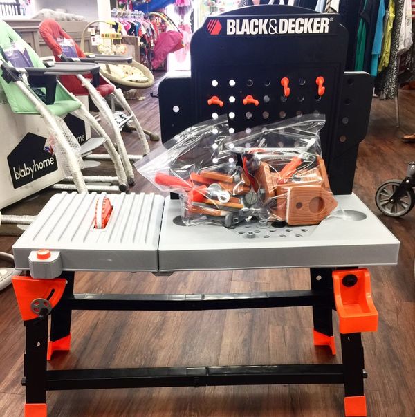 Larger (hard to find) Black & Decker work bench with tools for Sale in El Cajon, CA - OfferUp