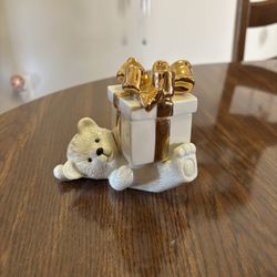Mikasa Christmas Bear Trinket Box Gold Ribbon Fine Porcelain Green Santa Hat