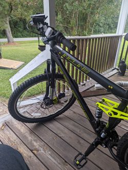 Incline Genesis Bike