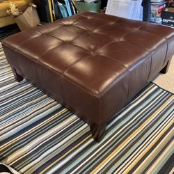 Ottoman - Renton Highlands Pick Up Only