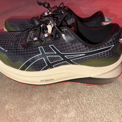 ASICS Trabuco Max 3