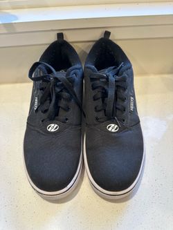 Men’s heelys size 11