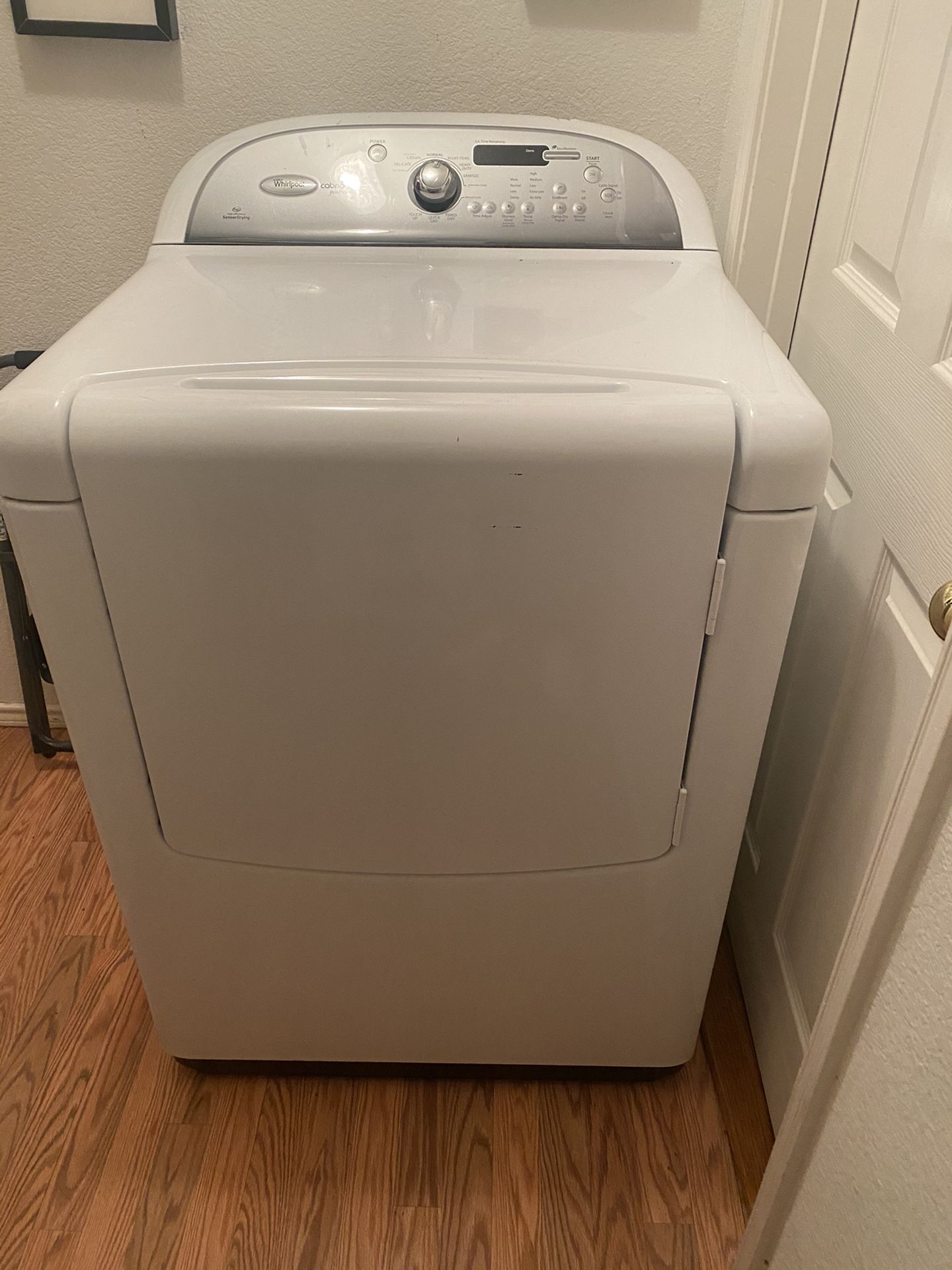 Whirlpool Cabrio Electric Dryer