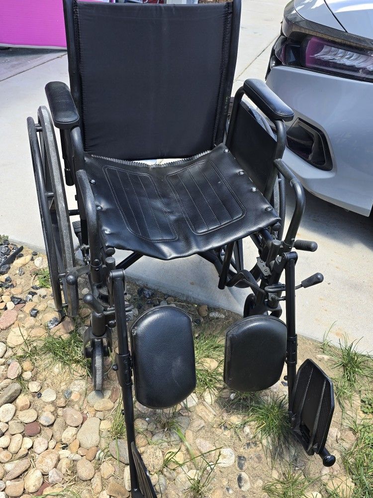 Wheelchair Good Shape