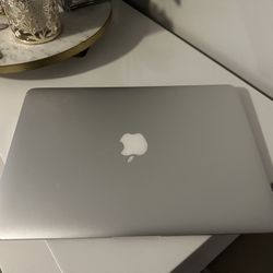 Good MacBook Air 13” 