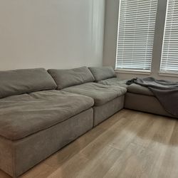 Modani Cloud Couch