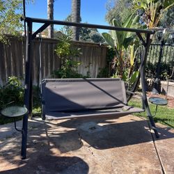 Swing Patio 