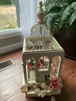 Unique bird cage