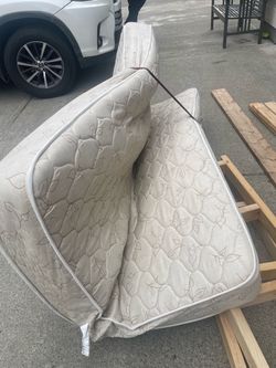 Queen size mattress
